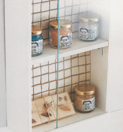 Mini cabinet