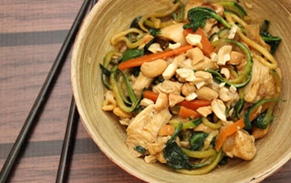 Noodle Stir Fry with Chicken and Cashews 