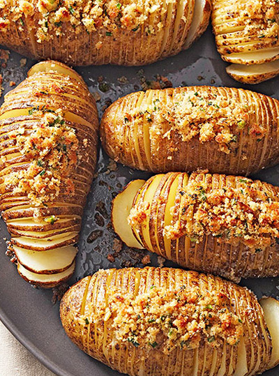 Hasselback Potatoes with Seasoned Breadcrumbs